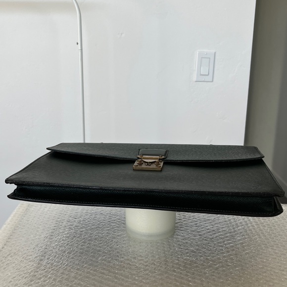 LV Taiga Leather Briefcase - Picture 7 of 11